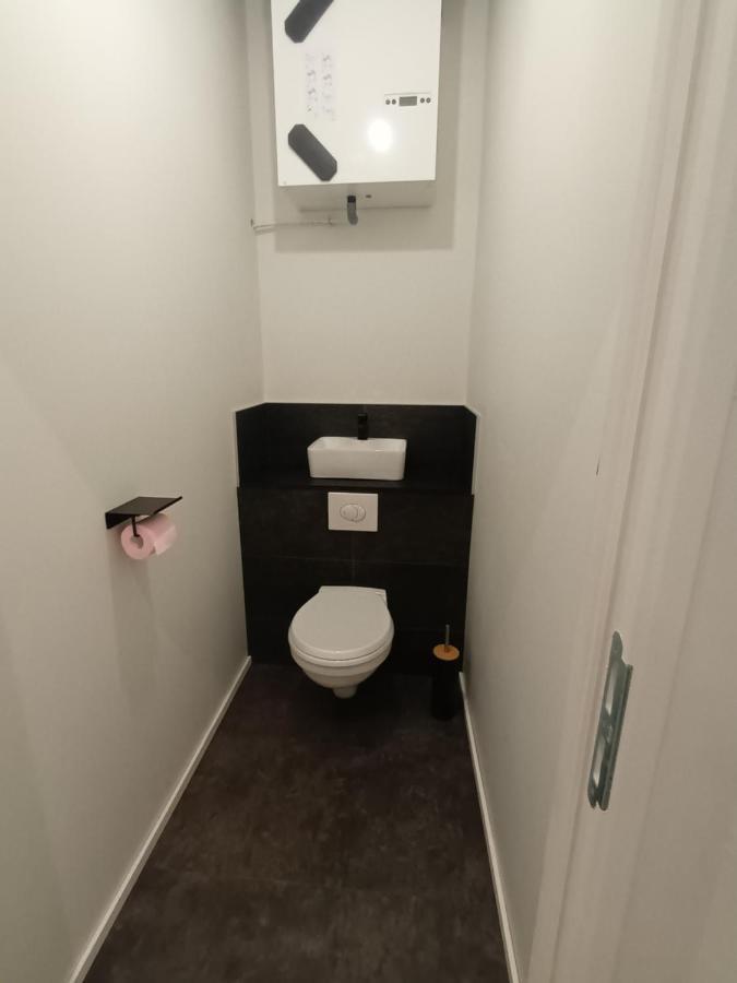 Chez David - T2 Neuf Dans Centre Historique Apartment Бриуд Екстериор снимка